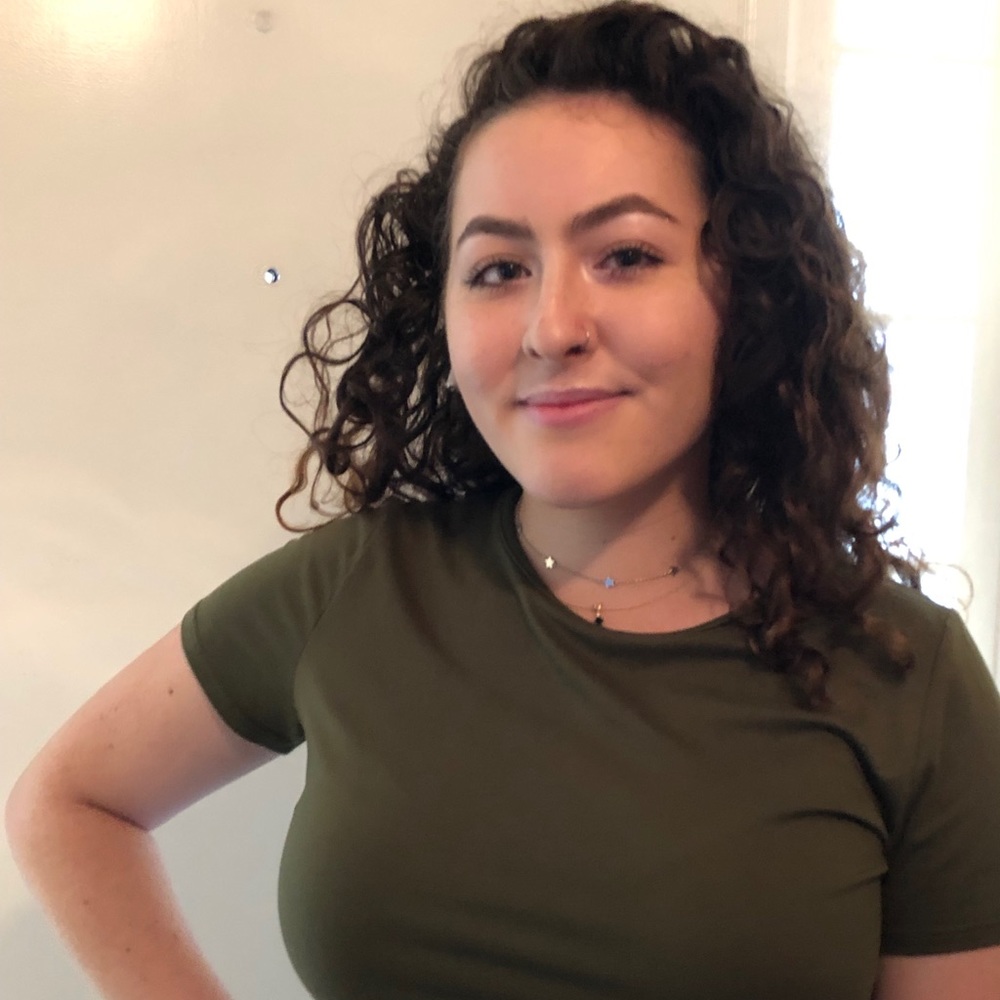 Meet your Posher, Talia